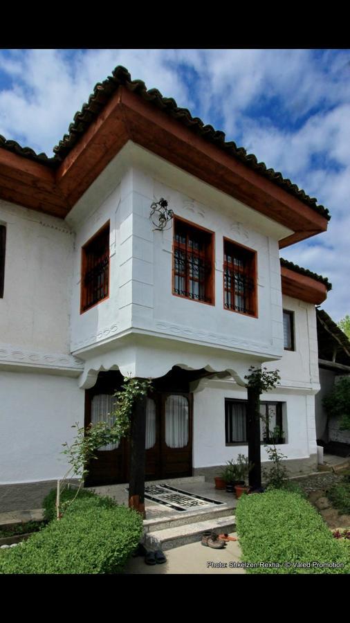 Bed and Breakfast Bujtina Zhaveli Gjakova Exterior foto